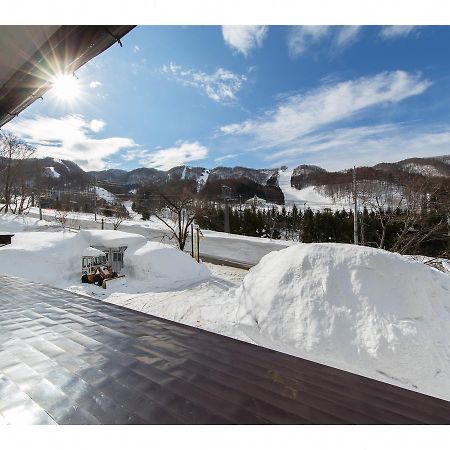 Lodge Uenohara Yamanoie Minakami Eksteriør billede